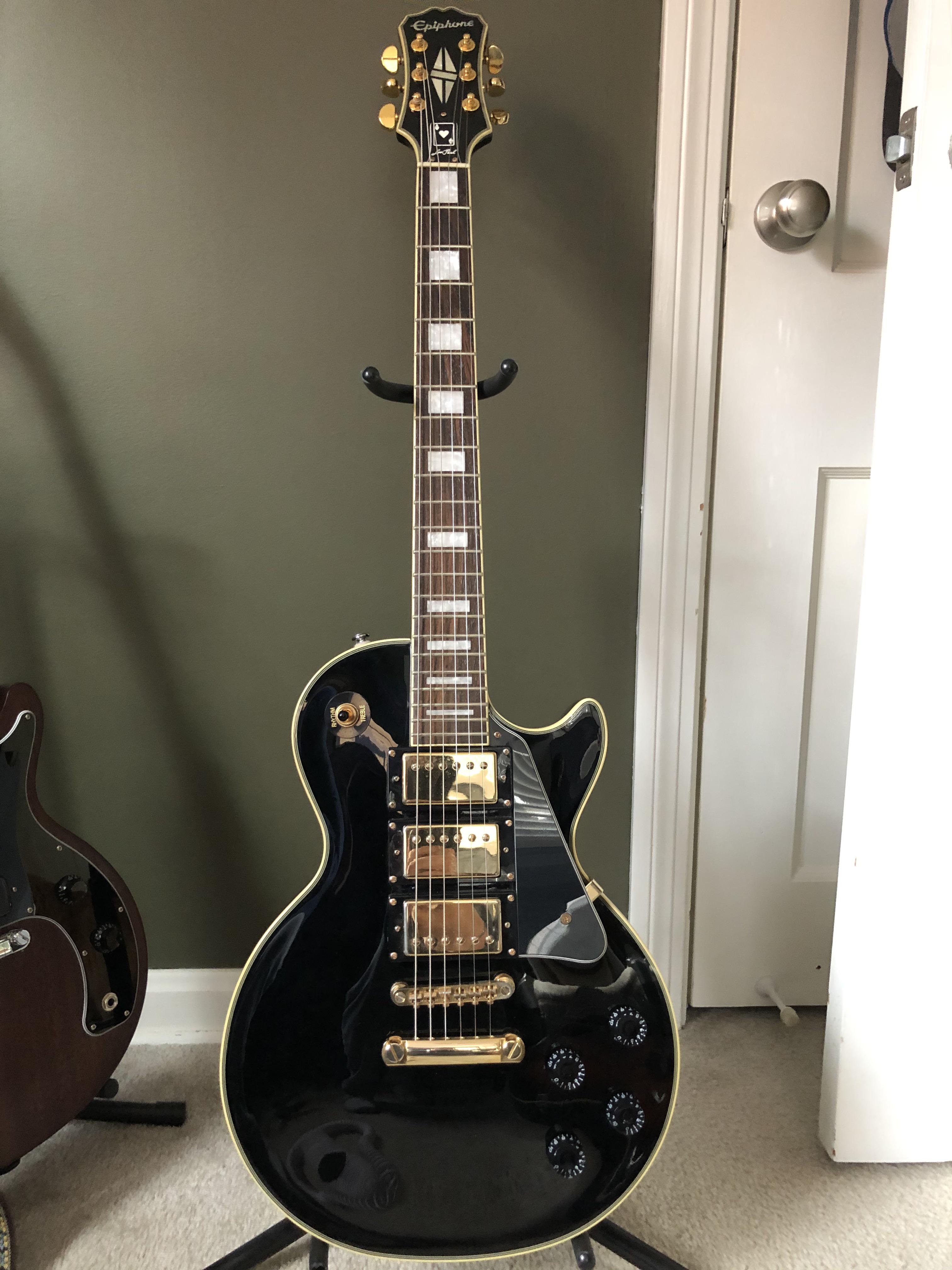 NGD] 2015 Epiphone Les Paul Custom Black Beauty : r/guitars