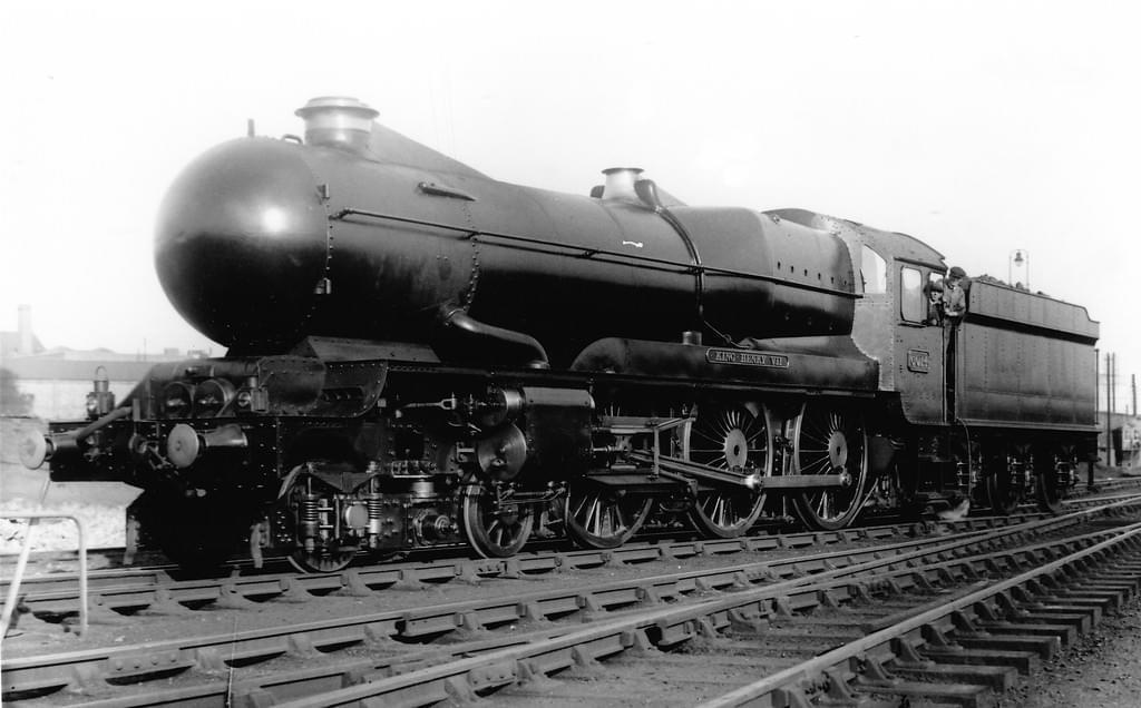 グレート・ウェスタン鉄道の笑えるほど短命だった流線型蒸気機関車