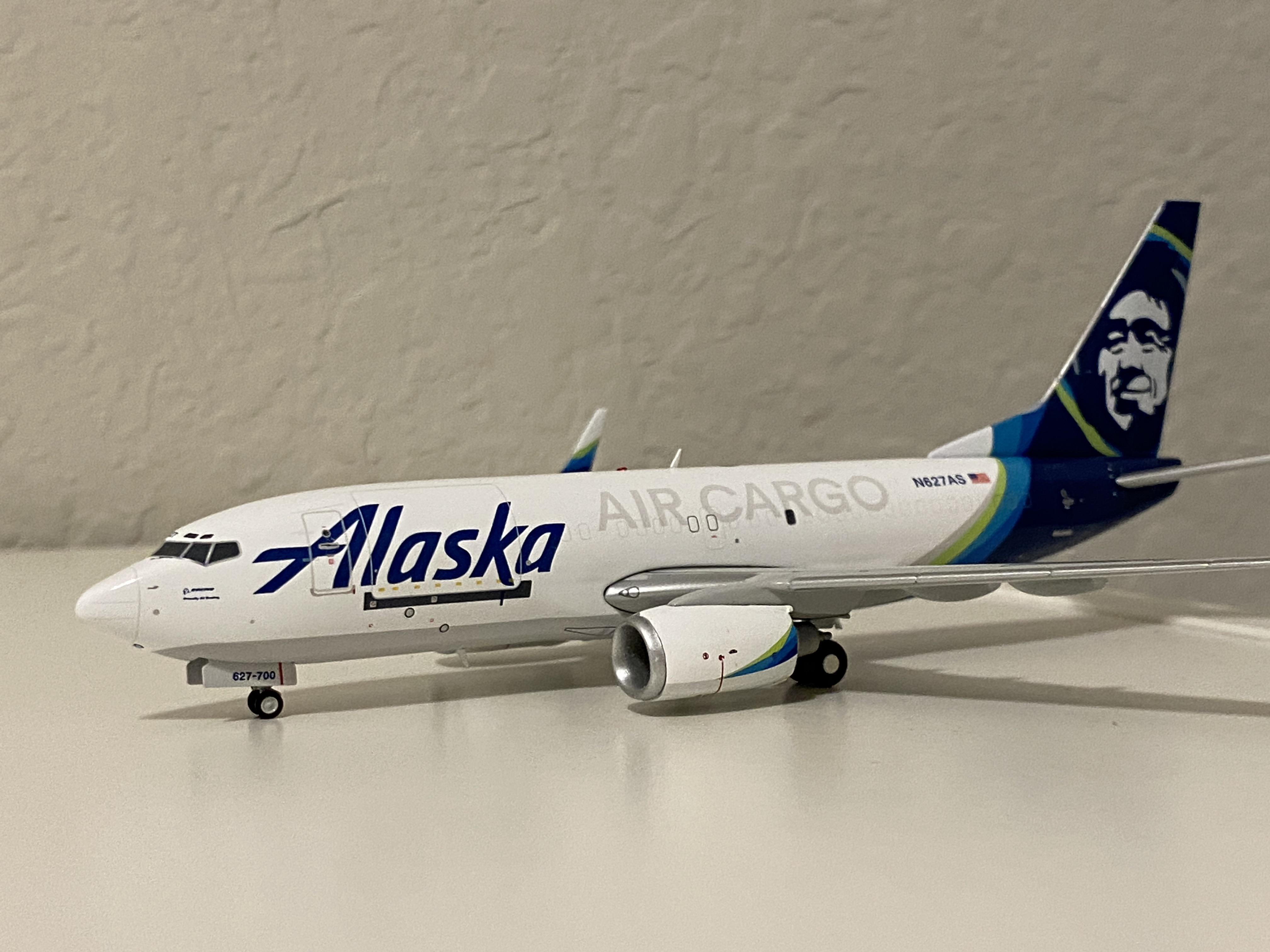 My first gemini200 model, a Alaska Airlines 737-700BDSF I got this