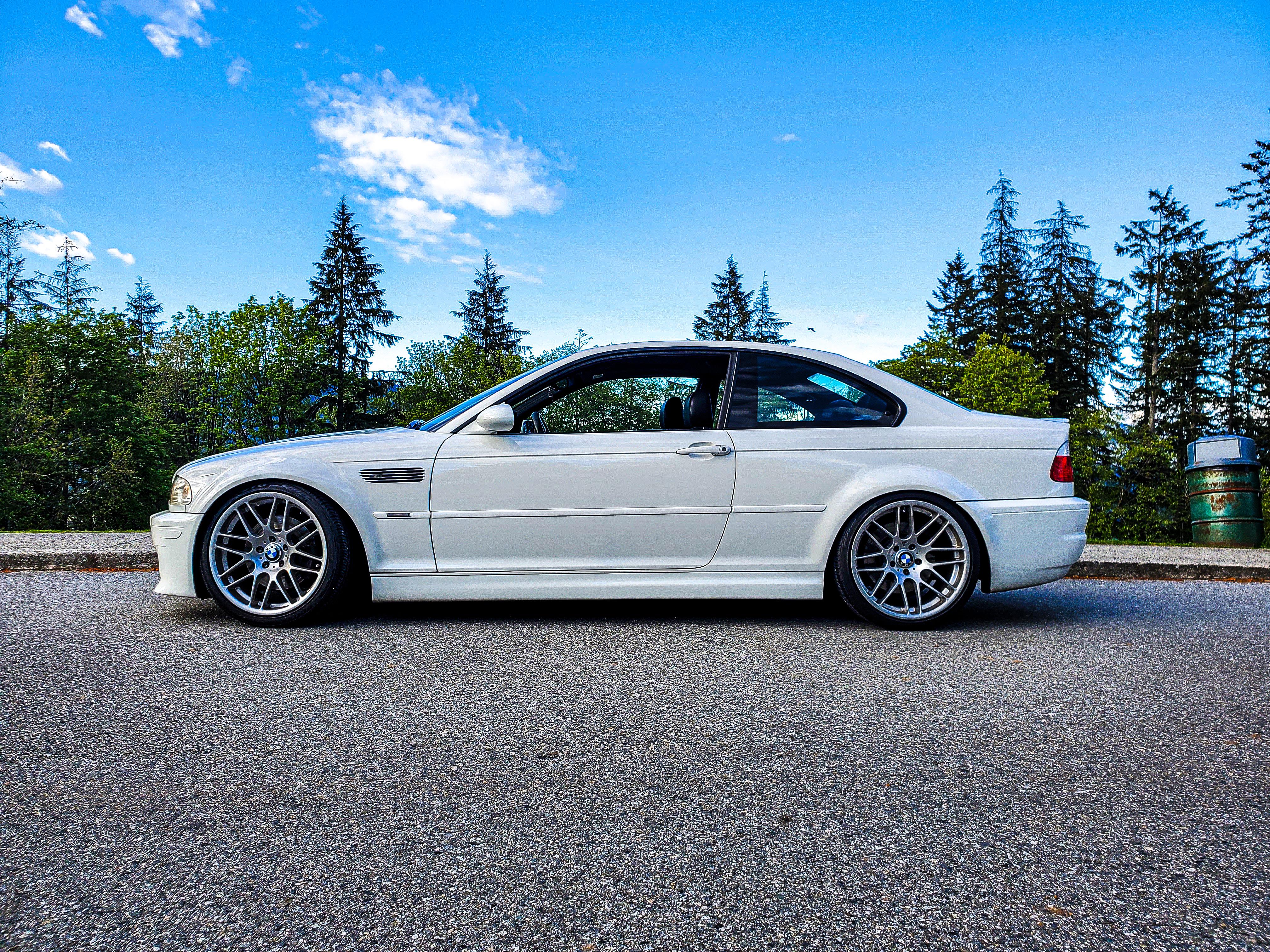 2002年 E46 M3 アルピンホワイト 20歳 : r/Autos
