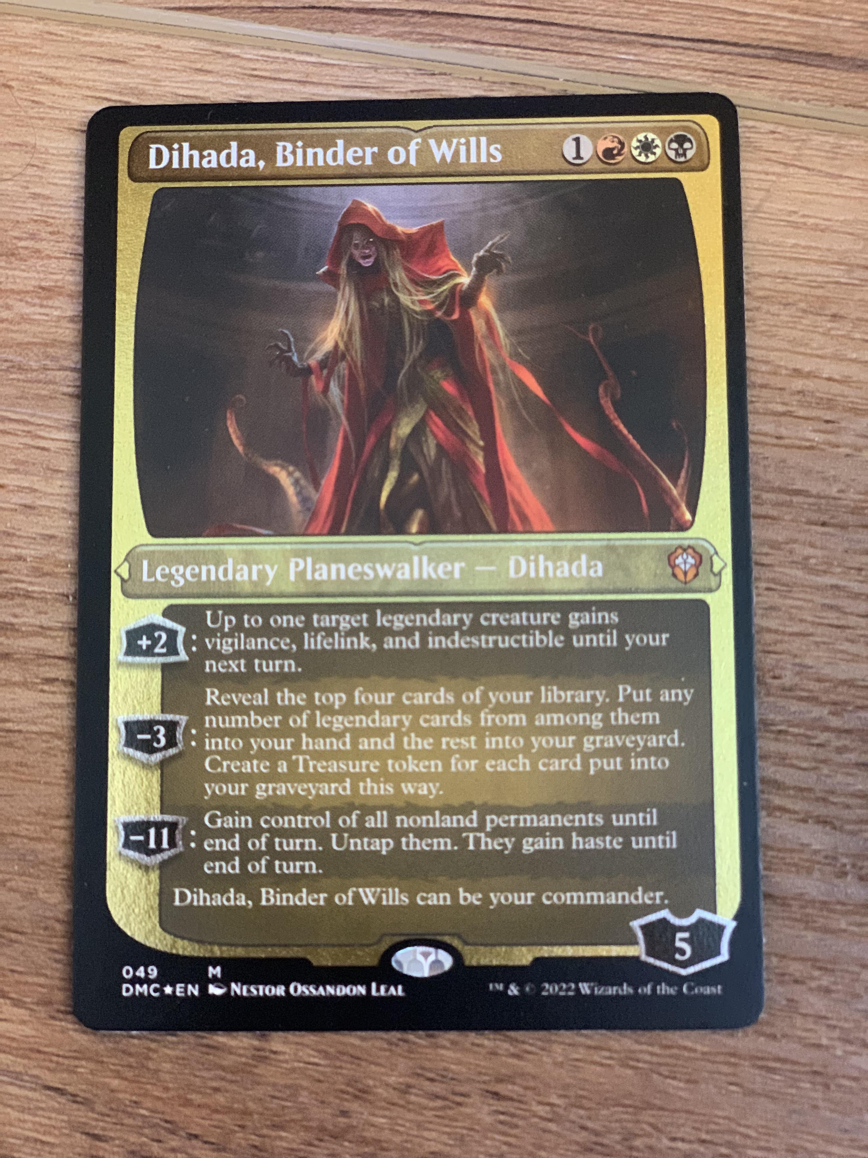 これ、ミスってカットされた？それとも印刷ミス？ : r/mtg