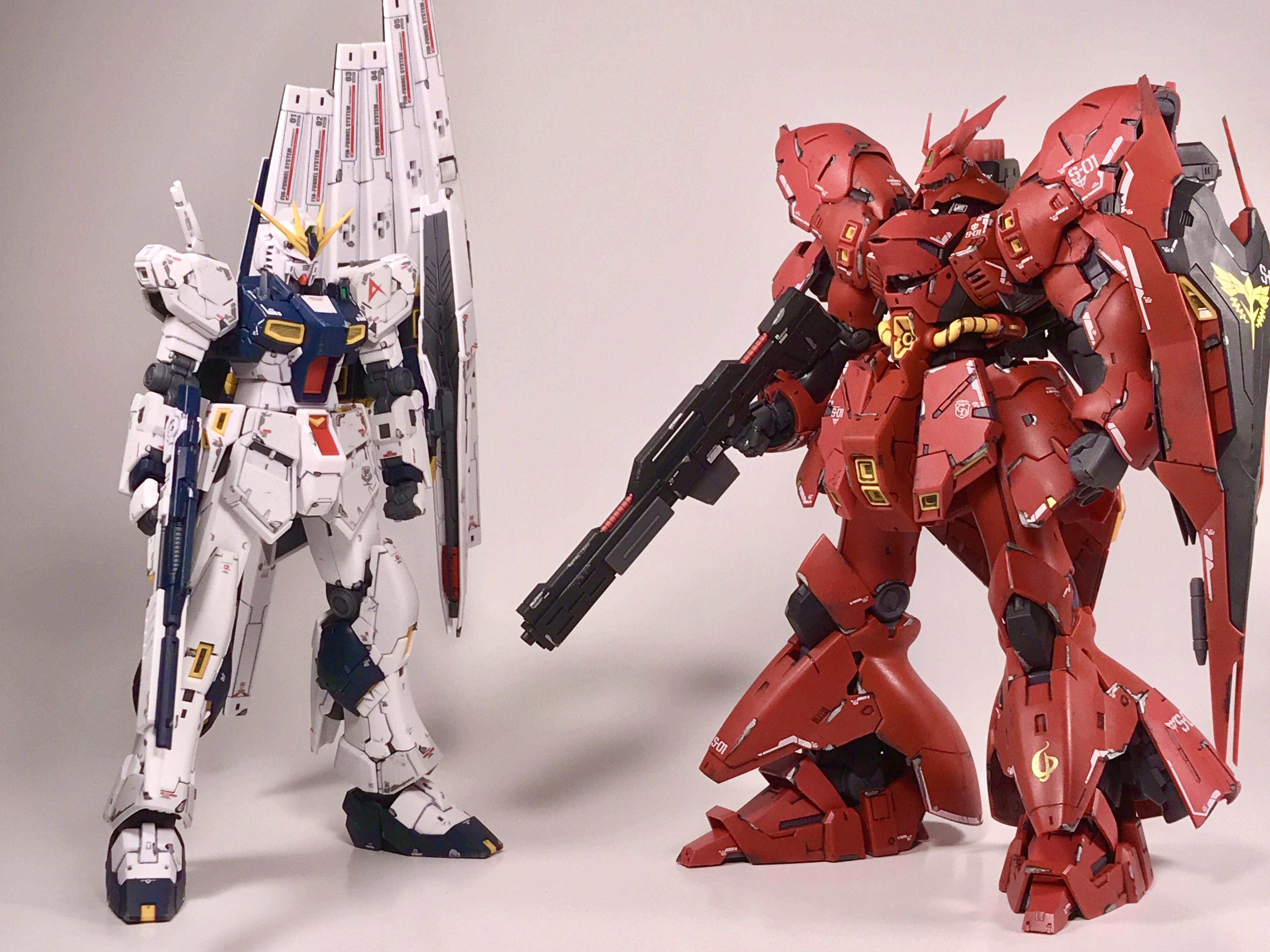 RG νガンダムとRGサザビー : r/Gunpla
