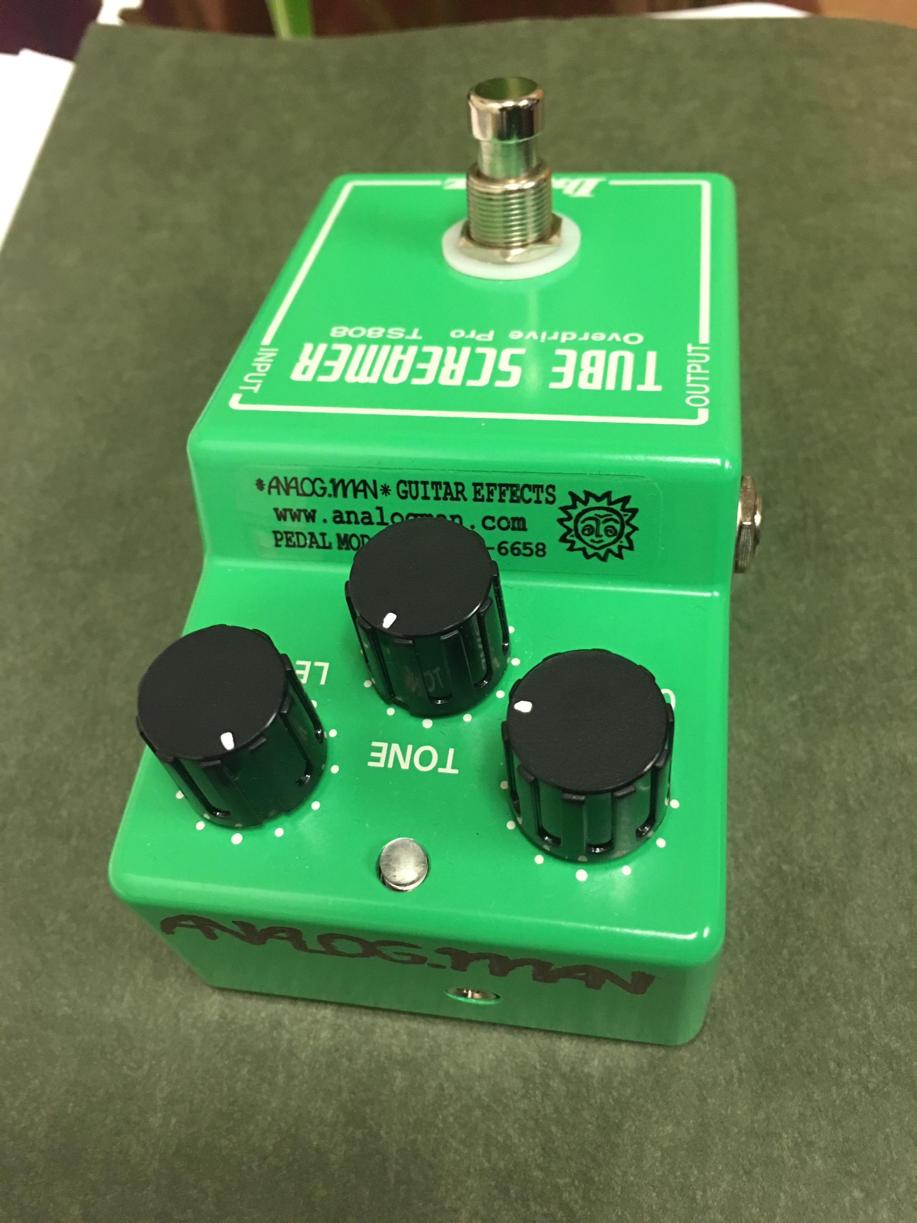 TS808 with analogman vintage NOS JRC4558D chip : r/guitarpedals