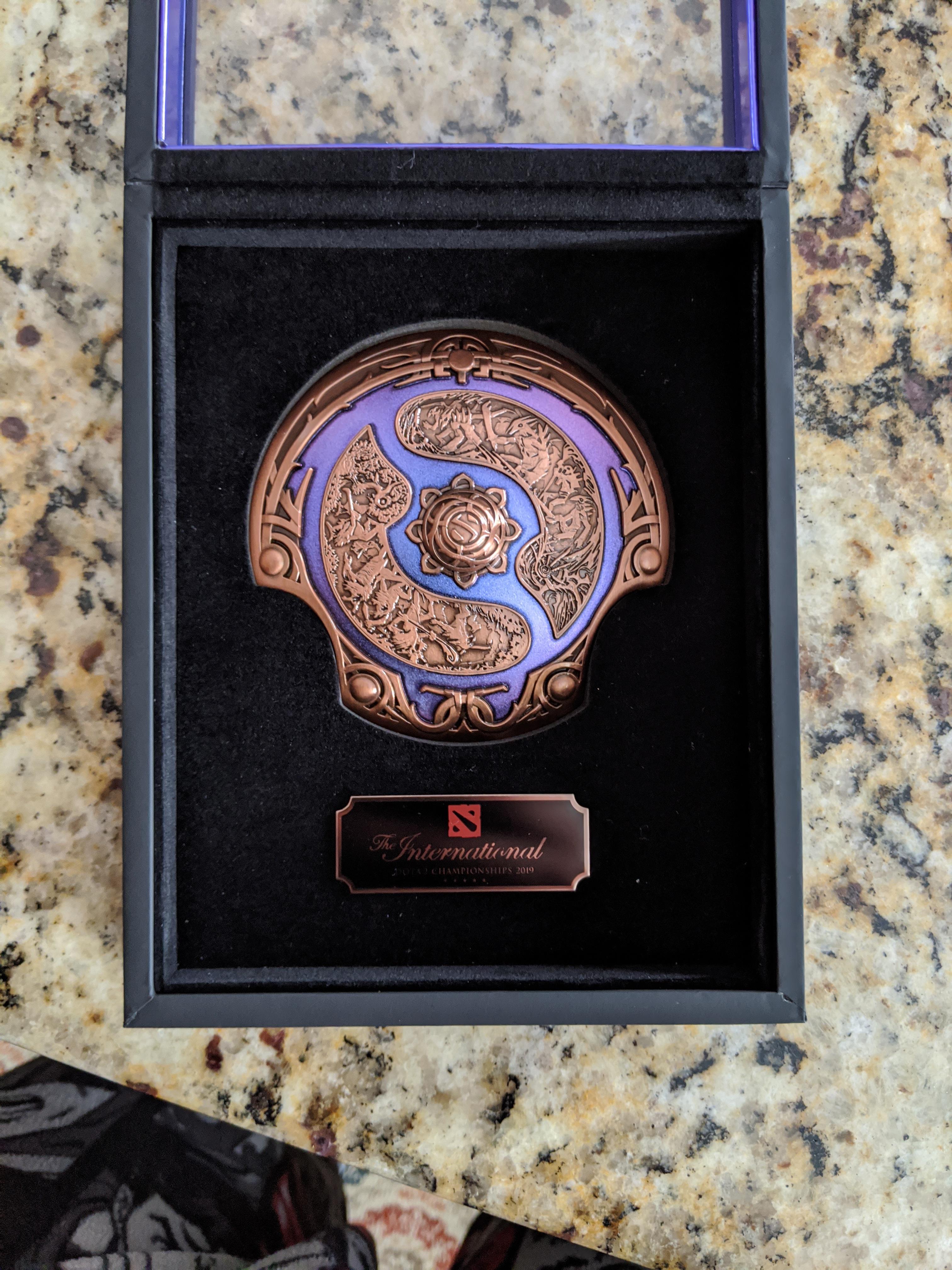 Gotta hand it to Valve, I got my TI9 aegis before TI10. It's a