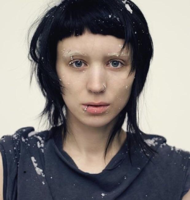 デビッド・フィンチャーの「ドラゴン・タトゥーの女」で、ルーニー