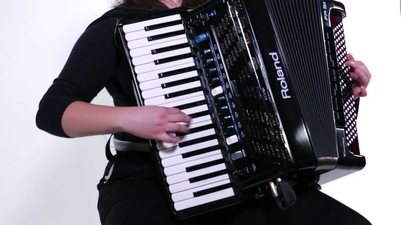 FR-3x V-Accordion® Guided Tour - YouTube