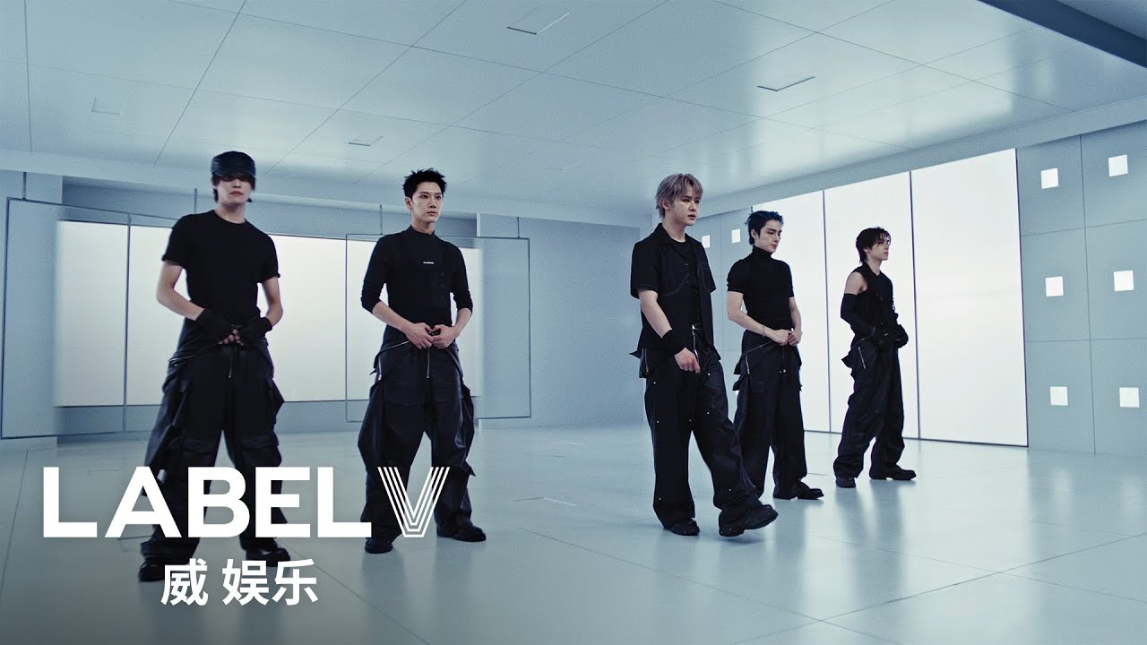 WayV 威神V '白色定格 (Eternal White)' MV - YouTube