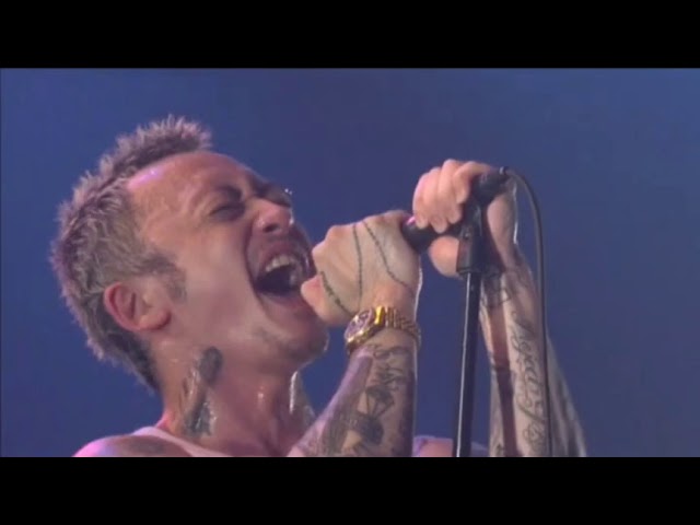 Pay money to my pain Stay real tour - YouTube