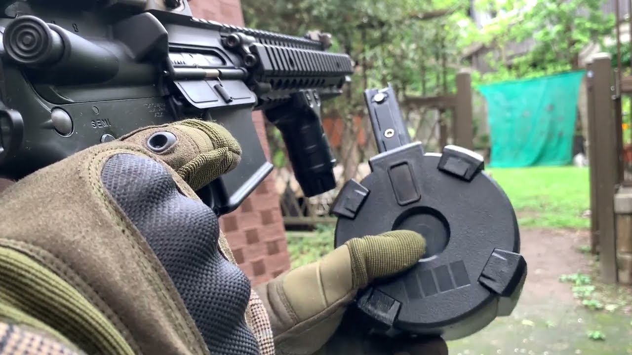 オクタゴンエアソフト マルイ MWS用ドラムマガジン テスト - YouTube