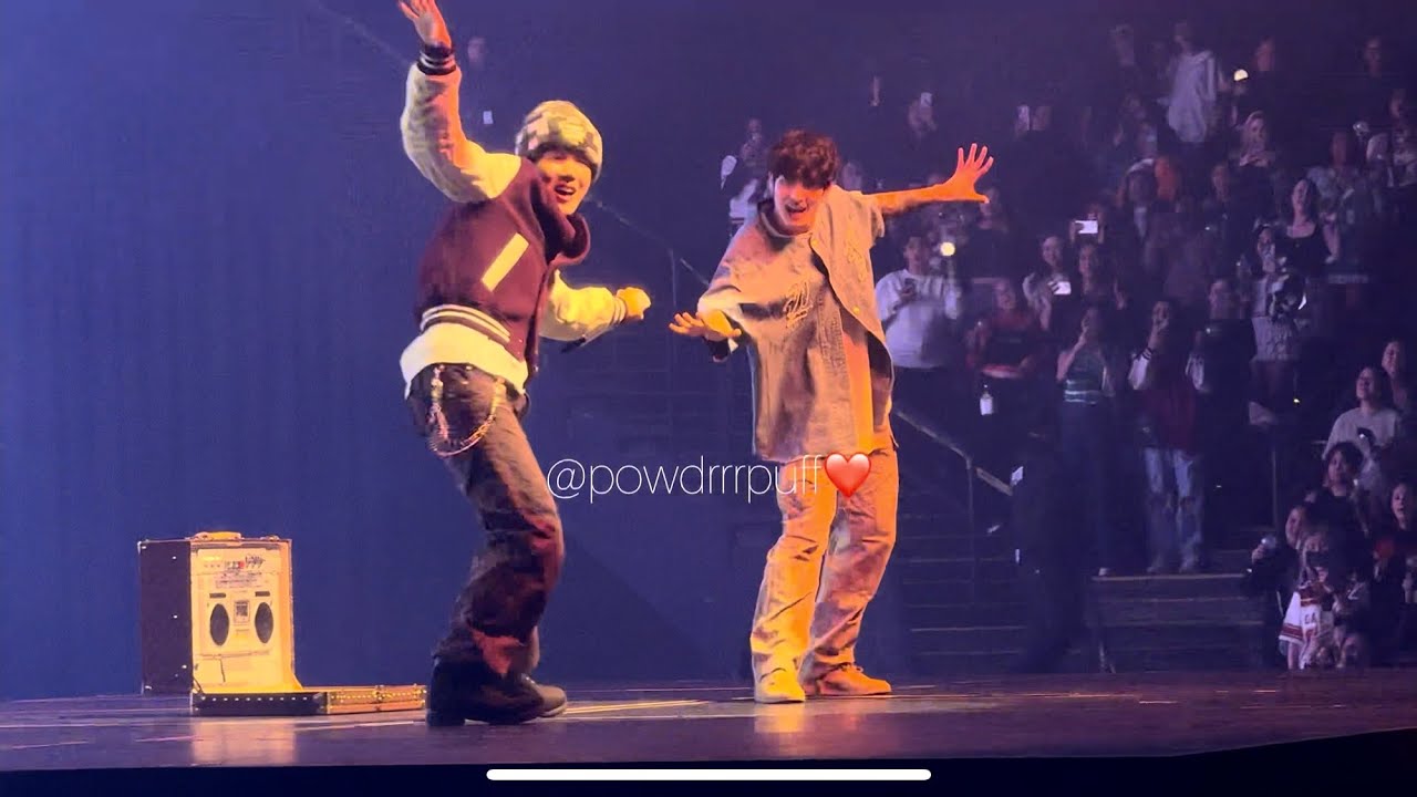 250331 - lock / unlock - jhope - HOTS TOUR Oakland D1 - 4K 직캠