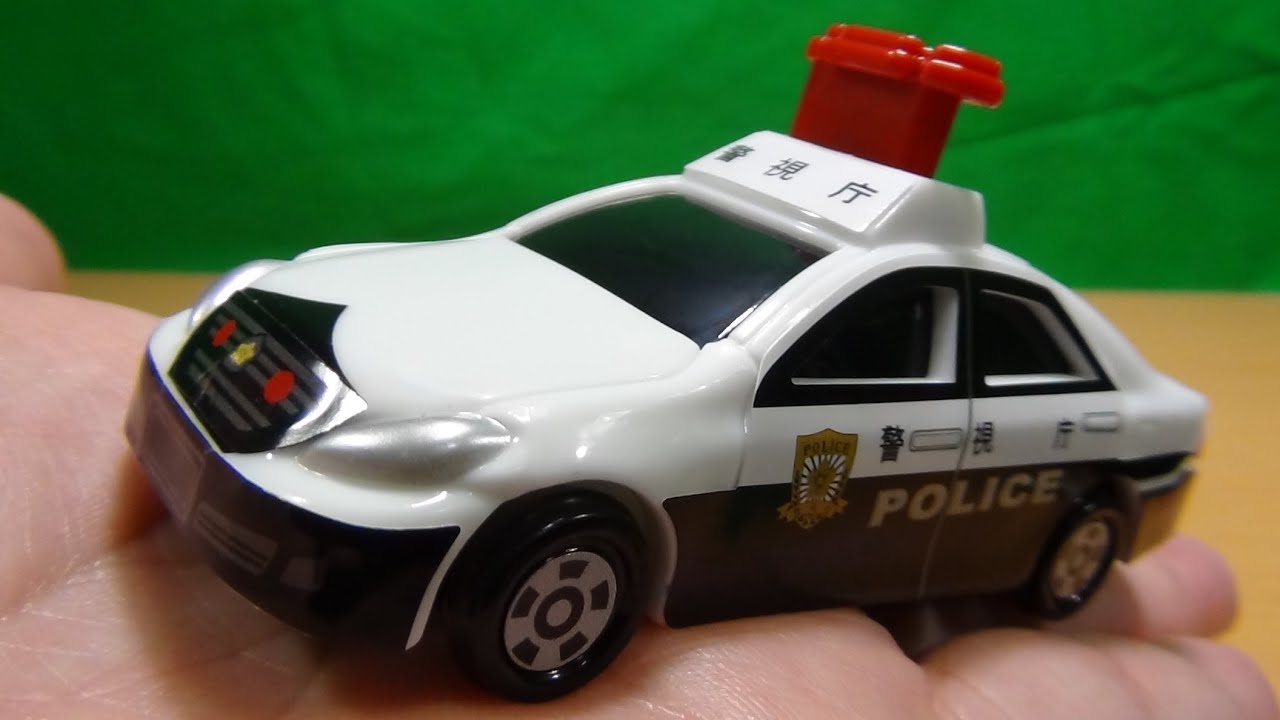 赤色灯が飛び出す！ トミカ ハッピーセットトヨタ クラウン パトロール