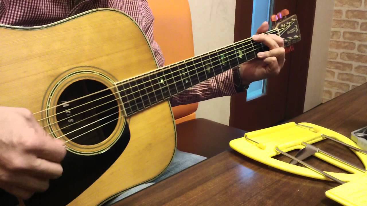 Morris MD 525 with solid spruce top DEMO Play - YouTube