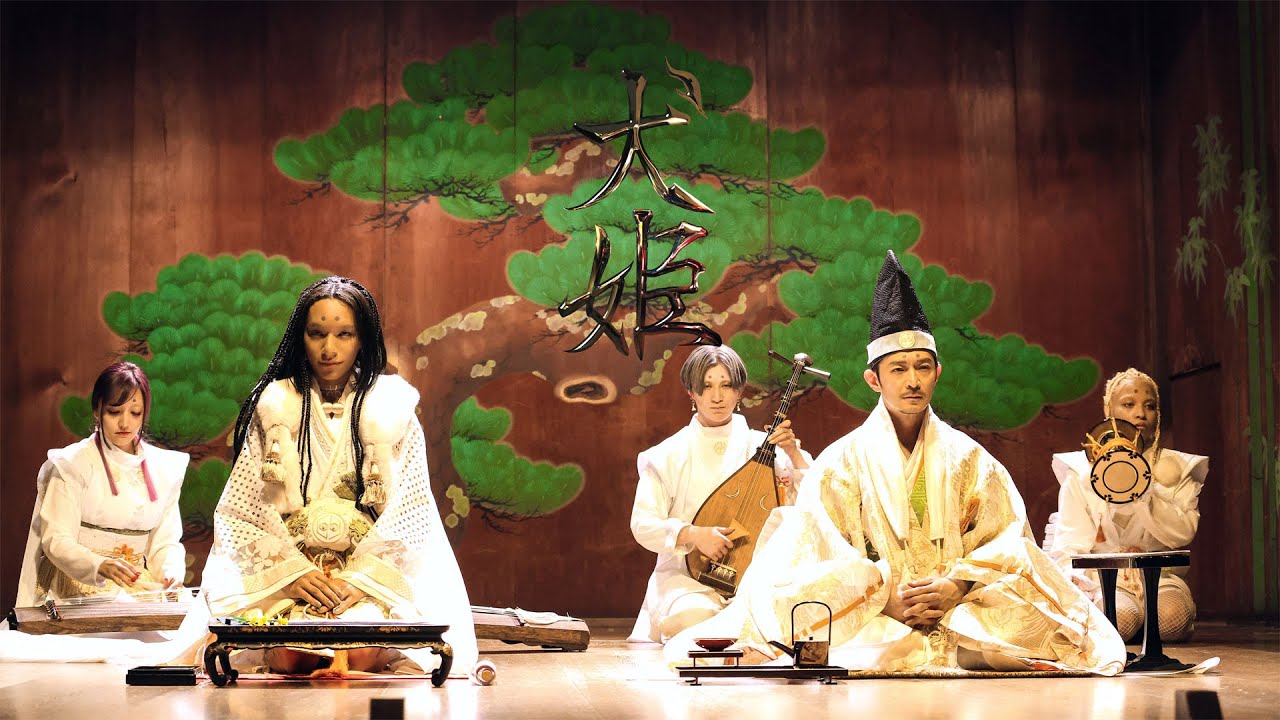 女王蜂『犬姫(INU-HIME)』Official MV - YouTube