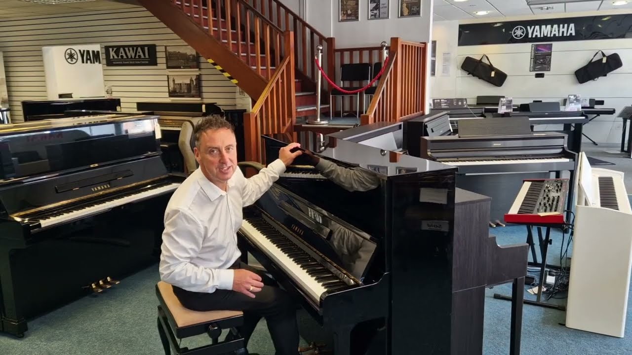 Secondhand Yamaha U10BL Upright Piano Demonstration & Reasons To