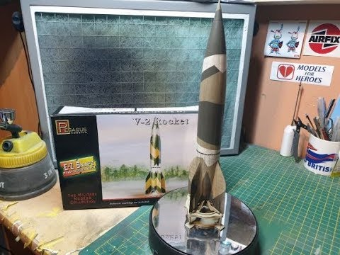 Pegasus 1/48 V-2 rocket #8416 - YouTube