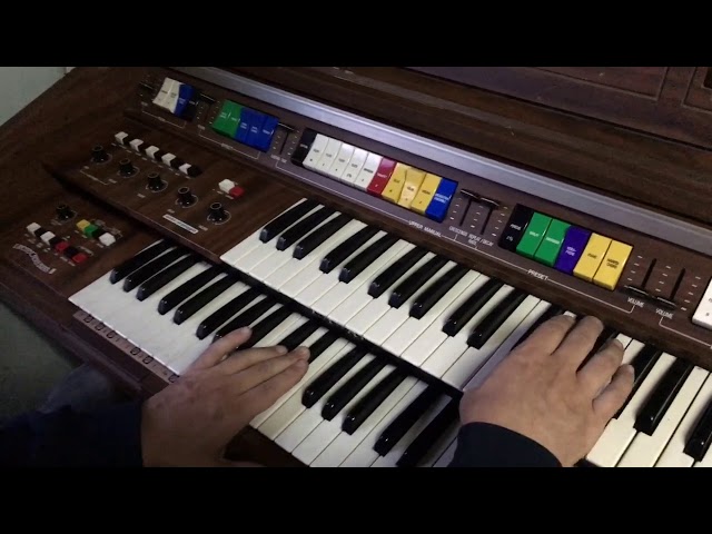 Minnie's Kawai Electro Chord Bass II organ (MORE E260) - YouTube