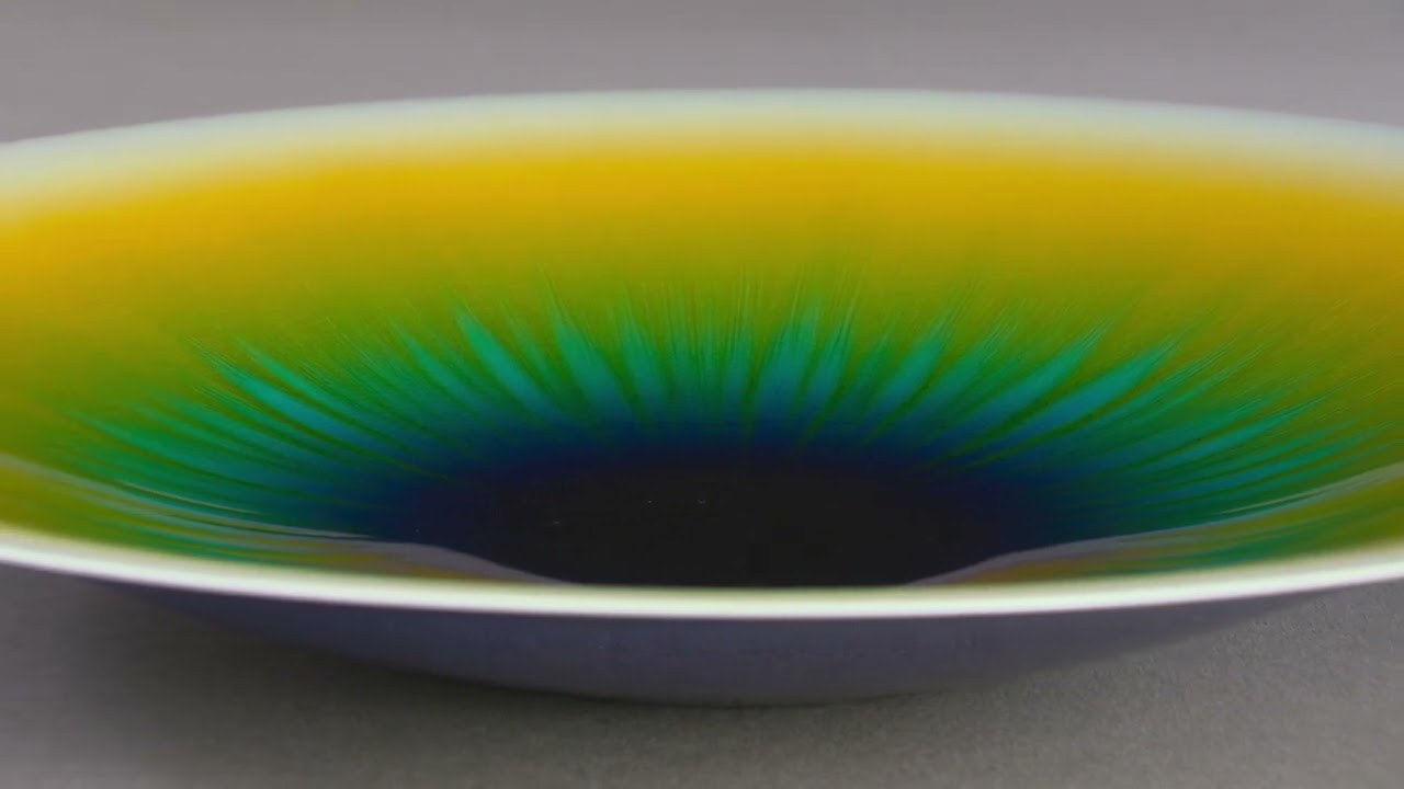 三代德田八十吉《燿彩鉢 創生》1991年 - 国立工芸館