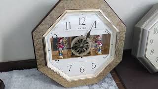 セイコー パペット RE541N からくり時計 - YouTube