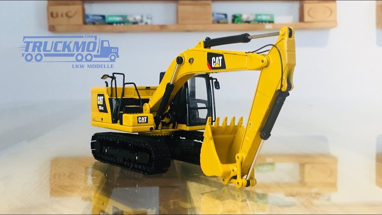 Diecast Masters CAT 320 GC Hydraulic Excavator 85570 | TRUCKMO.com