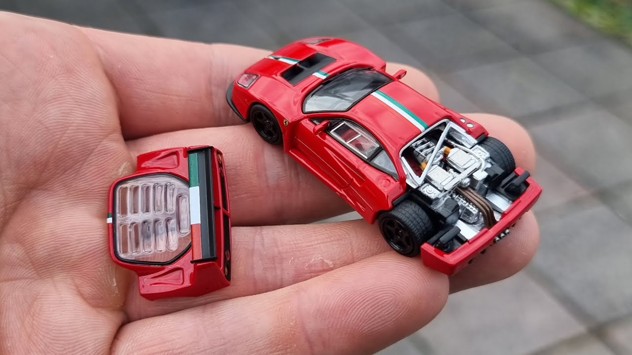 Diecast Ferrari F40 Stance Hunters with Opening part. Unboxing and
