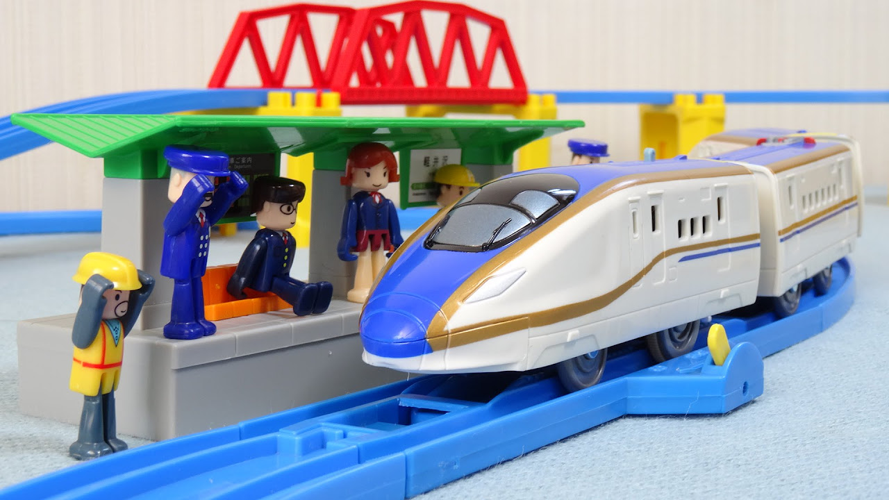 プラレール E7系北陸新幹線かがやき立体レールセット Plarail - YouTube