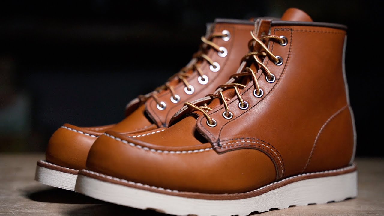 Shop the Moc Toe 875 | Official Red Wing Shoes Online Store