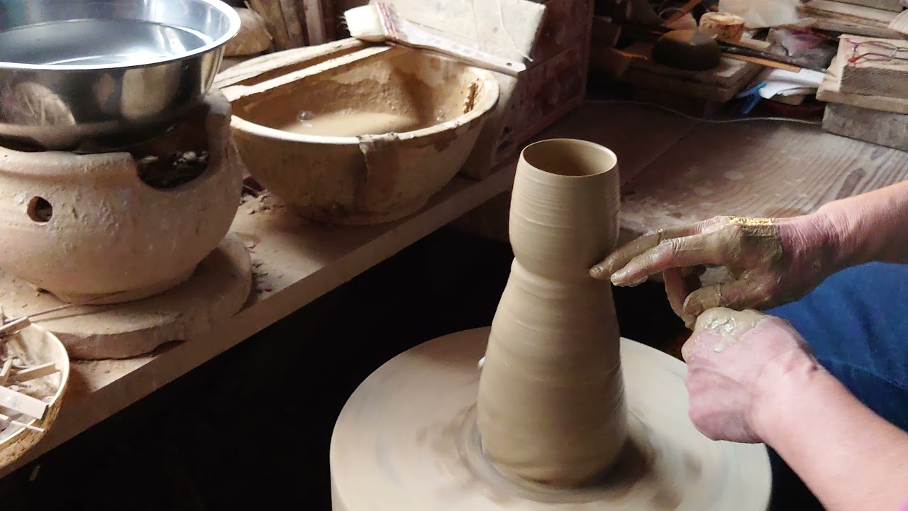 三姉妹の窯 庵地焼 - 登録商標 庵地焼 ( 旗野窯 )