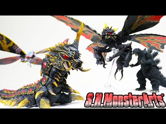 BLACK MOTHRA】Battra(Adult)&Battra(Larva)review!!【S.H.MonsterArts