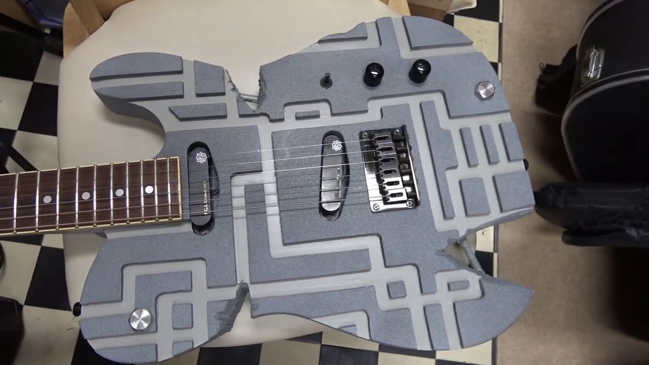 FERNANDES TEJ 改 （布袋コンクリート レプリカ） - YouTube