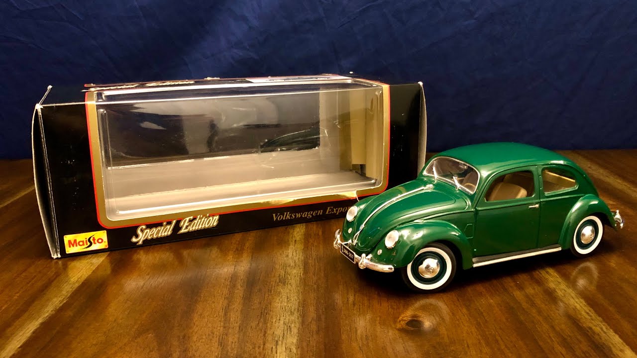 Maisto 1/18 1951 Volkswagen Export Sedan (Beetle) Review - YouTube