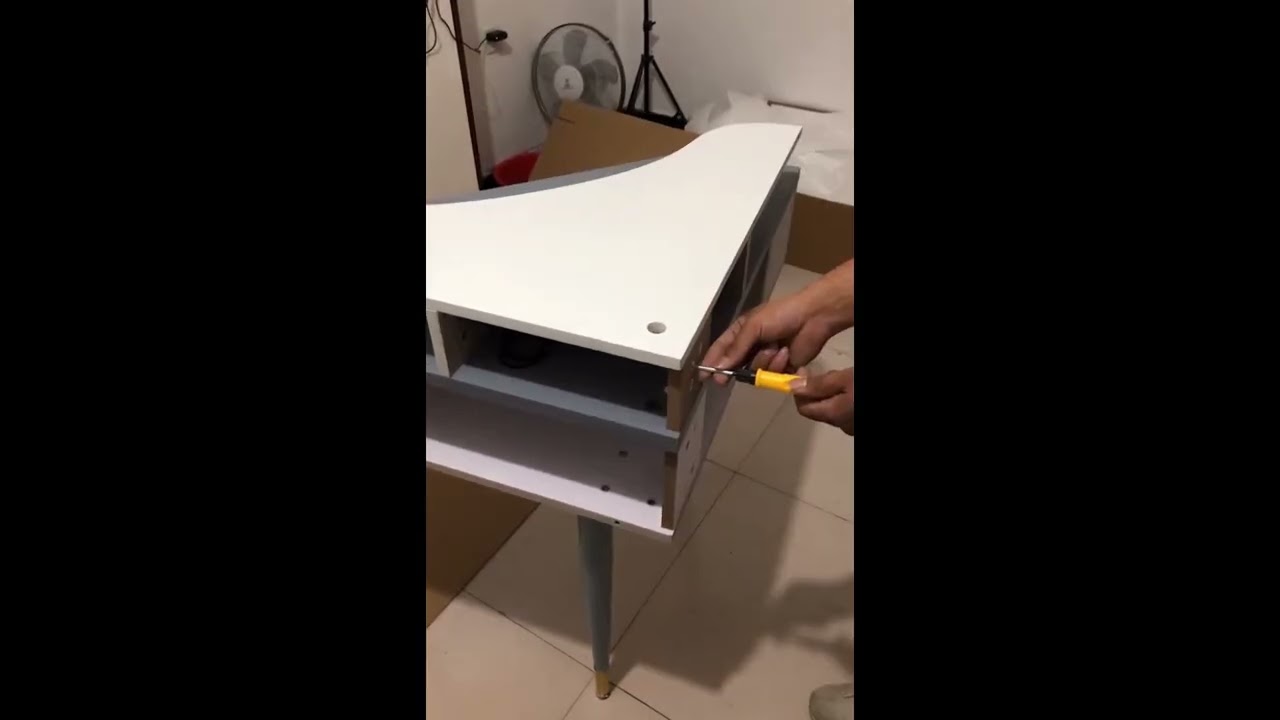 INDOORPLUS公式/ドレッサー 高級感 USBポート付きデスク – Indoorplus