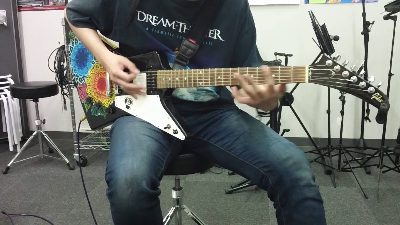 Vivie歪み・Modern Raven】ギター講師の森先生が弾いてみた！ - YouTube