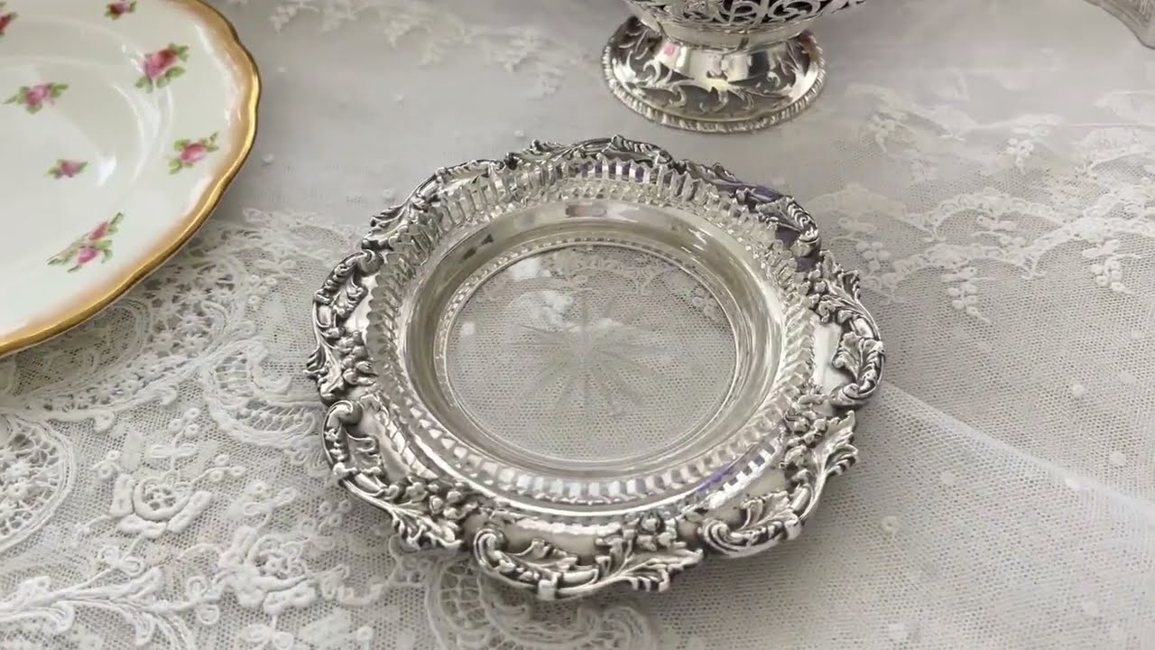 アンティークシルバー、アンティーク銀器 純銀製（925) スクロールと