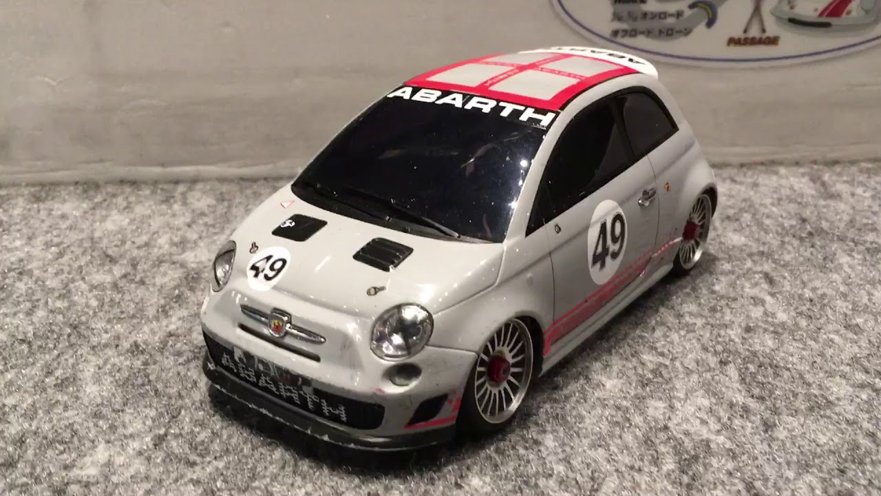 東京吉祥寺ラジコンサーキット】 Mini-Z☆アバルト595♪ - YouTube
