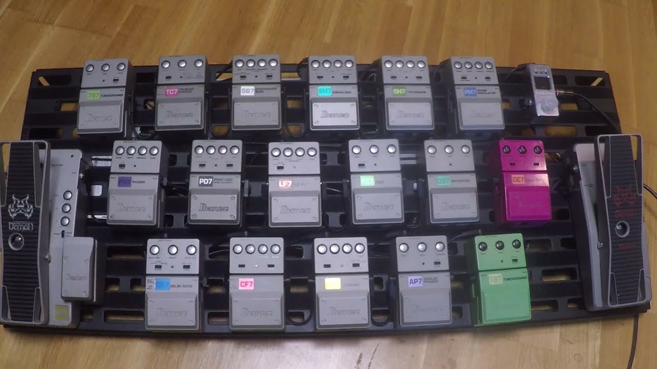 Ibanez DS7 Distortion (Tone-Lok) : DEMO with a STRAT ! | No