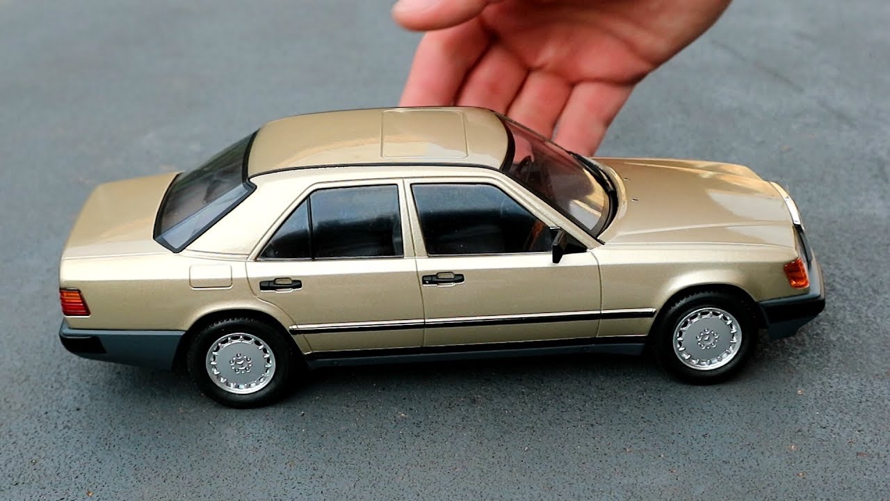1:18 Mercedes-Benz W124 260E '84 - Model Car Group (MCG) [Unboxing