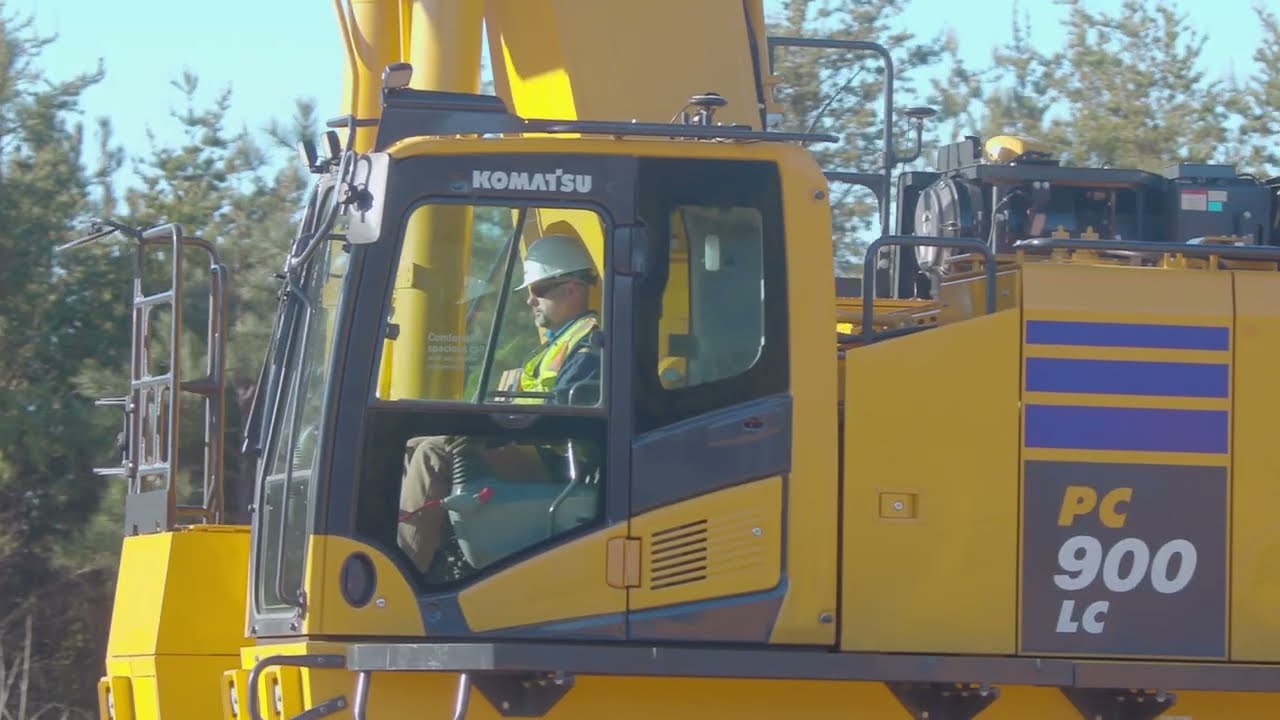 Get fast cycle times with the Komatsu PC900LC-11 - YouTube