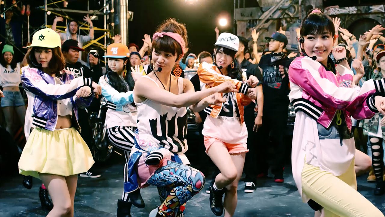 ぱちスロAKB48 バラの儀式〉M13「美しい狩り」 - YouTube