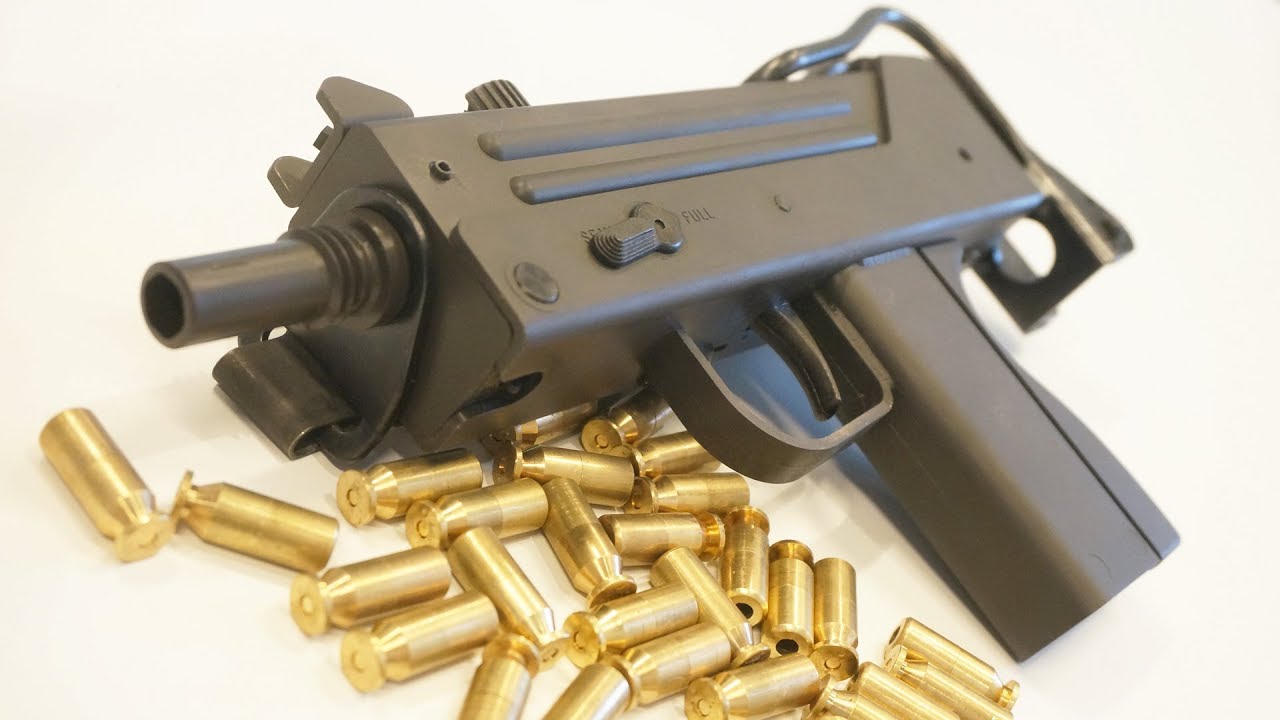 MGCのモデルガン イングラムMAC11を撃ちまくる！ - YouTube