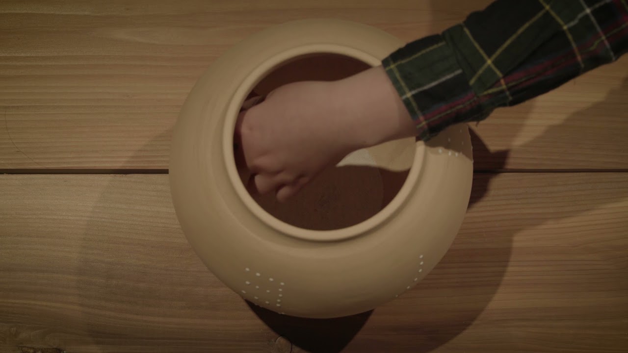 陶片鑑賞「壺のなかはなんだろな？」 - YouTube