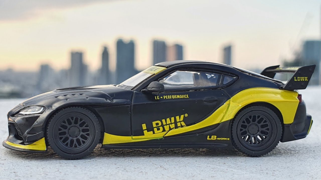 MINI GT Toyota GR Supra LB-Works Matte Black / No.472 Unboxing
