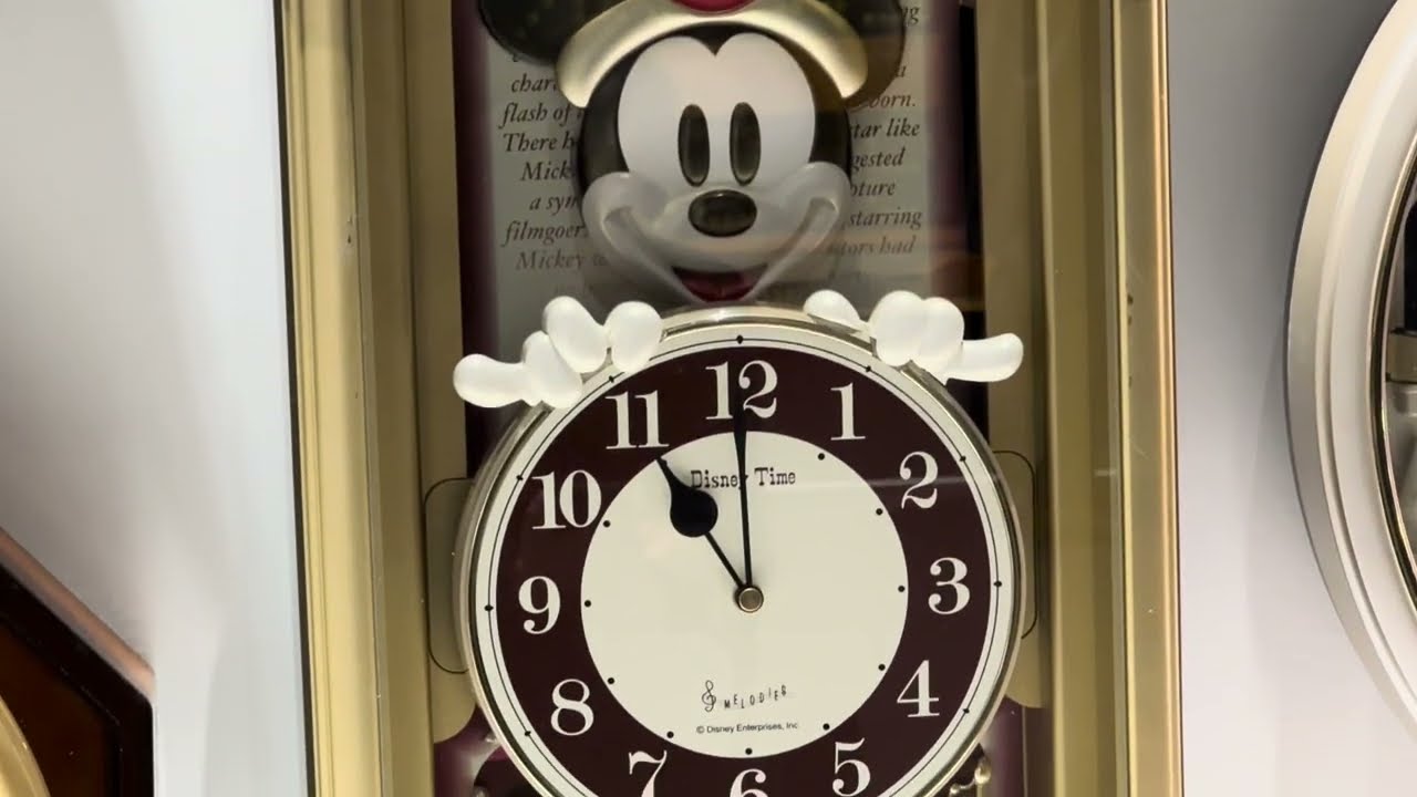耳が振り子】SEIKOディズニーからくり時計「Disney Time」（FW522B