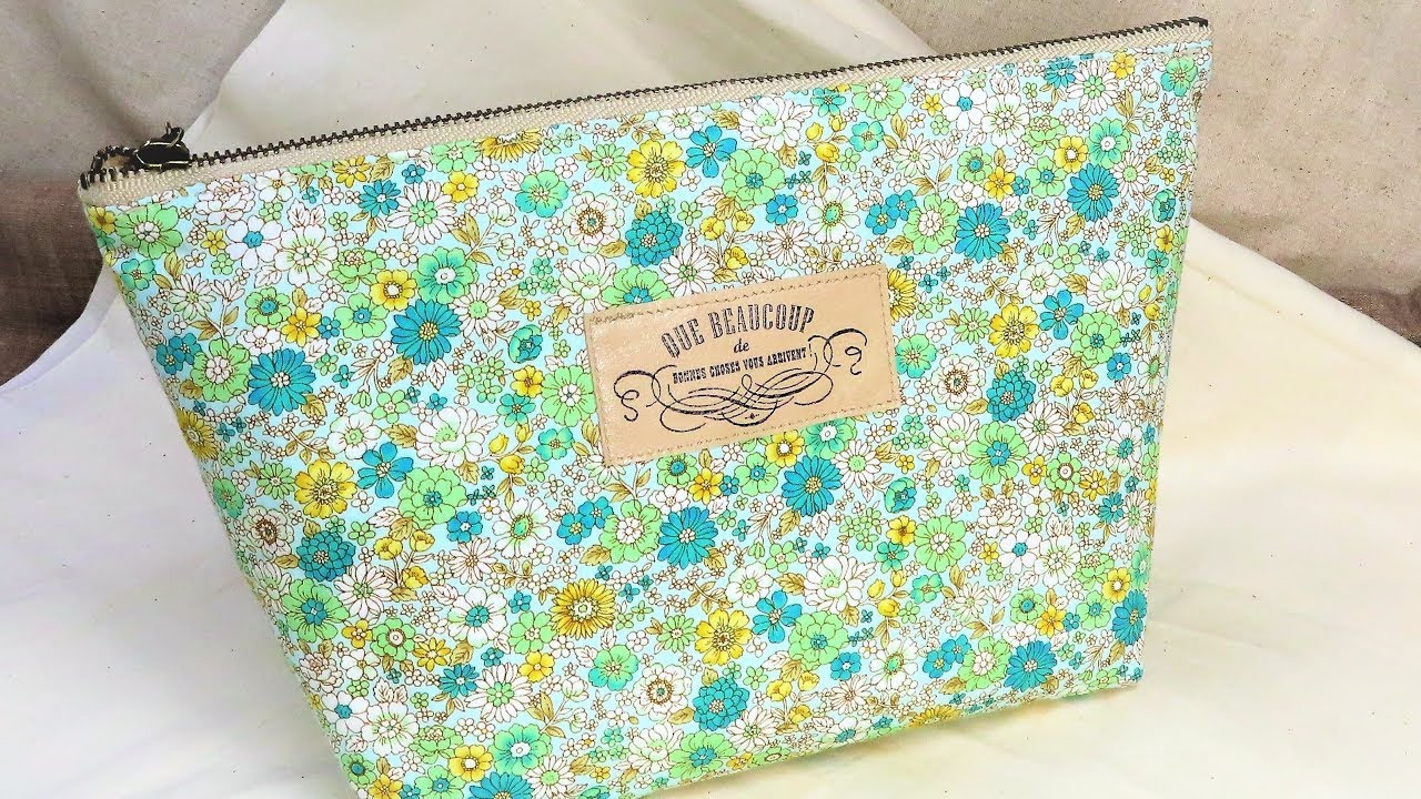簡単マチ付きポーチ 作り方 How to make a lined zipper pouch. - YouTube
