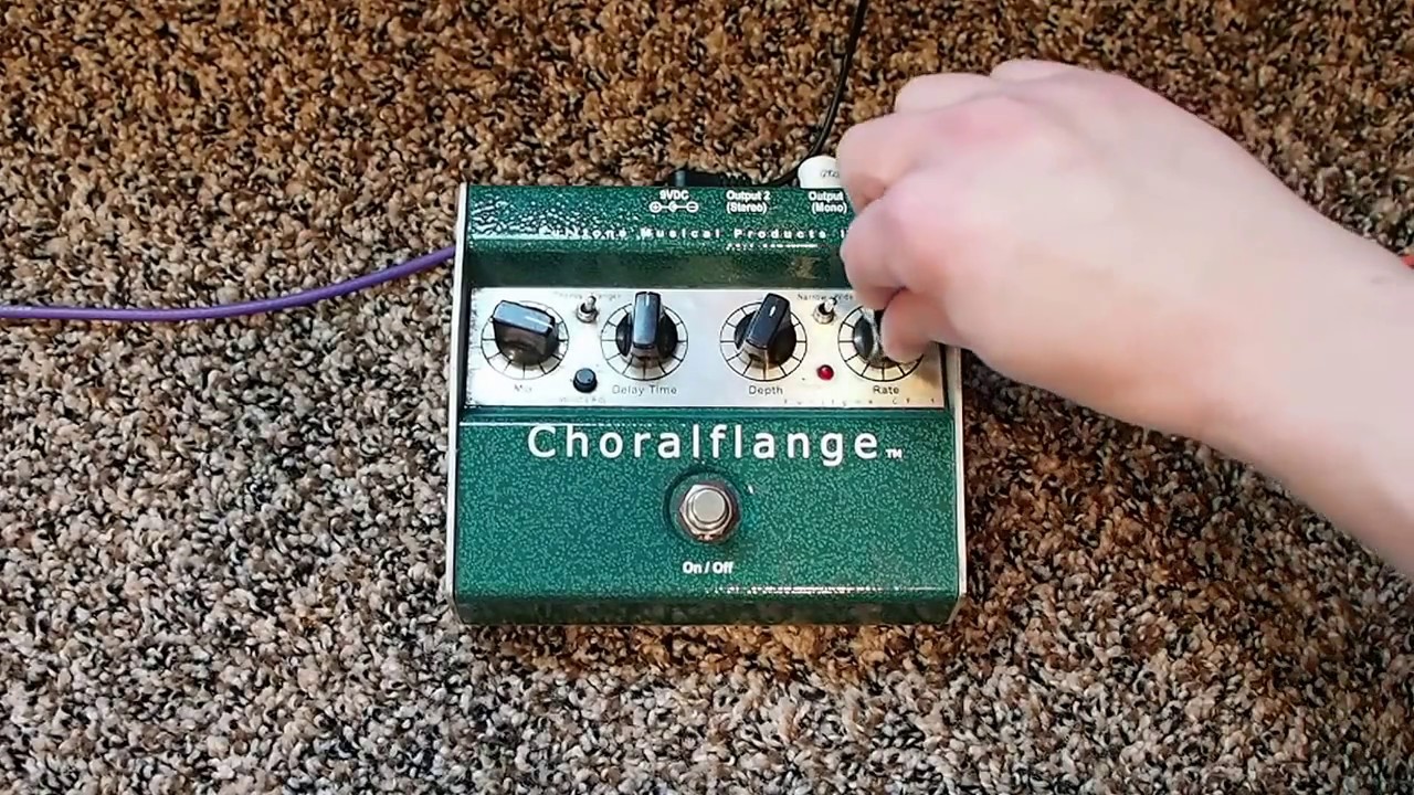 Fulltone Choralflange Chorus Flanger Demo - YouTube