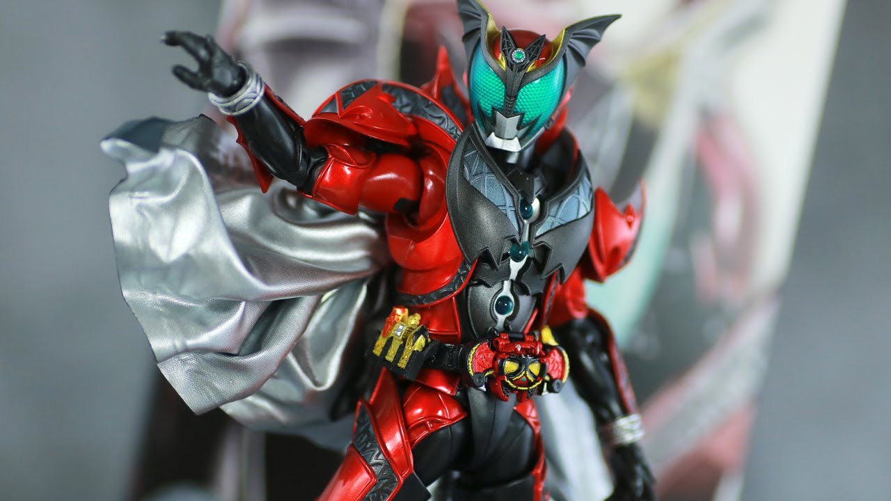 闇皇帝】S.H.フィギュアーツ 仮面ライダーダークキバ 真骨彫製法