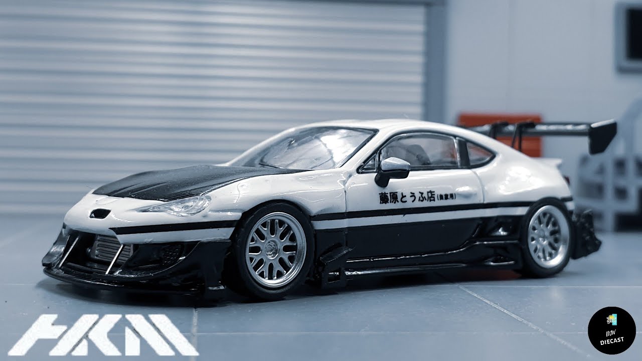 Toyota GT86 Rocket Bunny V3.5 Fujiwara Tofu Shop by HKM 1/64