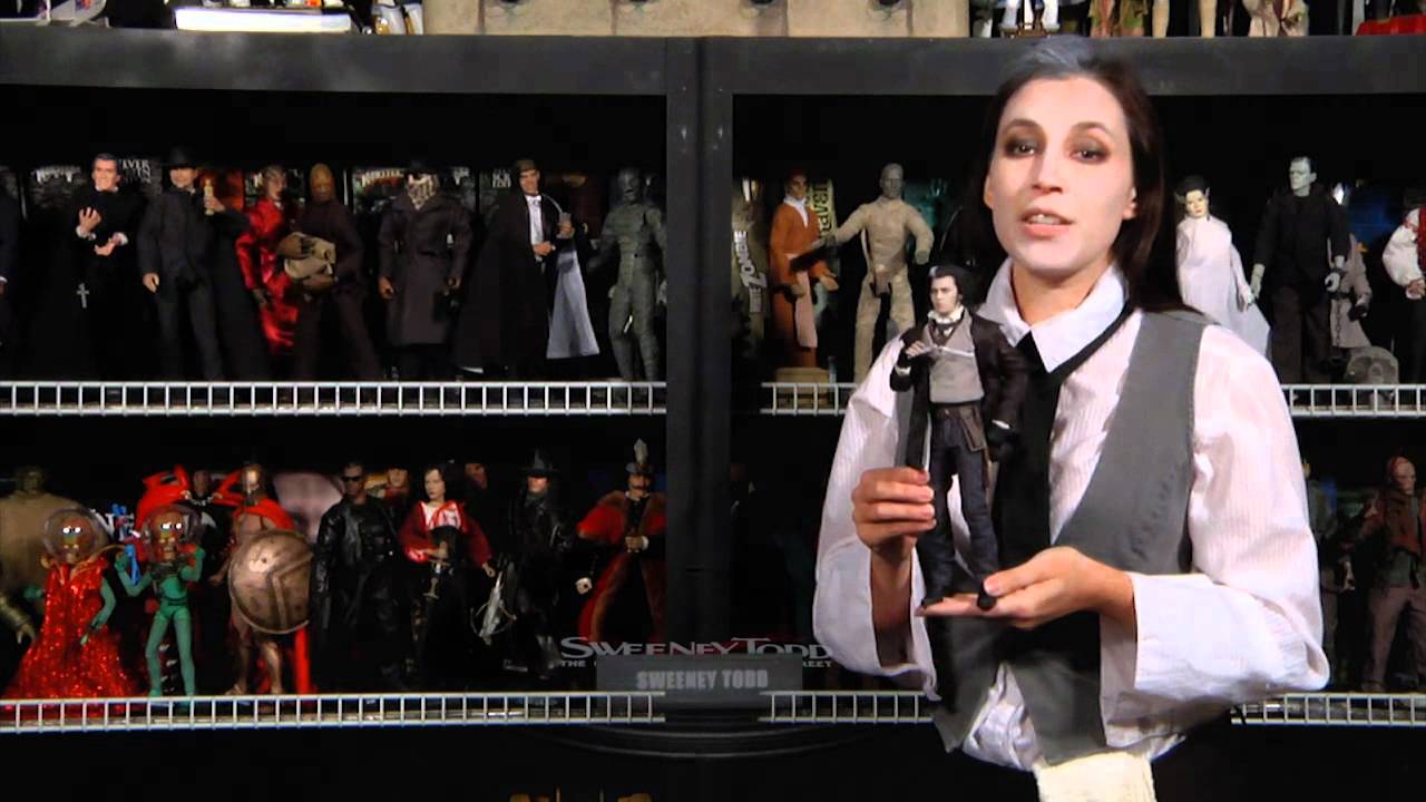 Hot Toys MMS149 Sweeney Todd Demon Barber of Fleet Street Figure