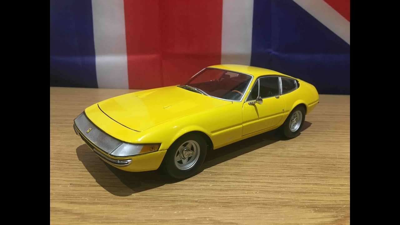 1:18 Kyosho Ferrari 365 GTB/4 Daytona - YouTube
