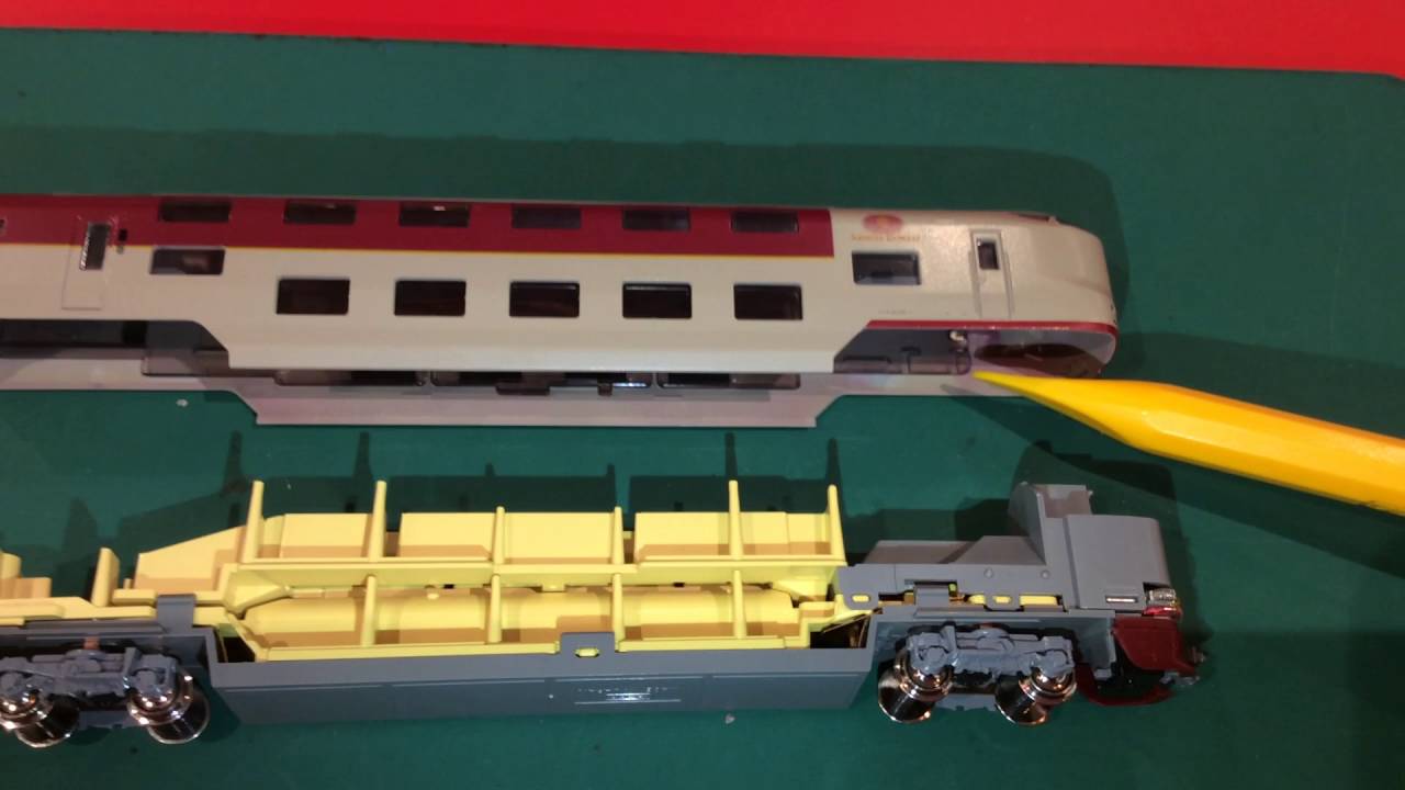 285系室内灯取付01 「先頭車ツメの位置について」 - YouTube