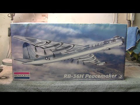 Vintage Monogram 1/72 Scale B-36 Peacemaker Pt 2 - YouTube
